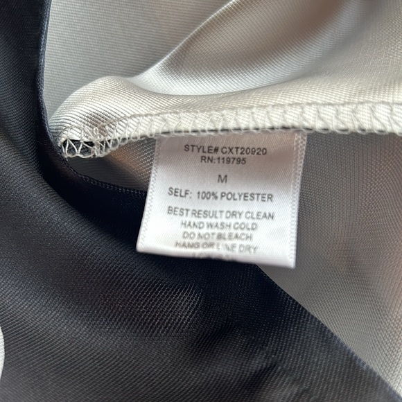 Black & White Large Polka Dot Satiny Circle Skirt SZ M - Picture 7 of 7